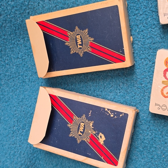 Vintage TWA Airlines Playing Cards - Sealed Deck - Blue Red Gold Logo - Picture 5 of 9